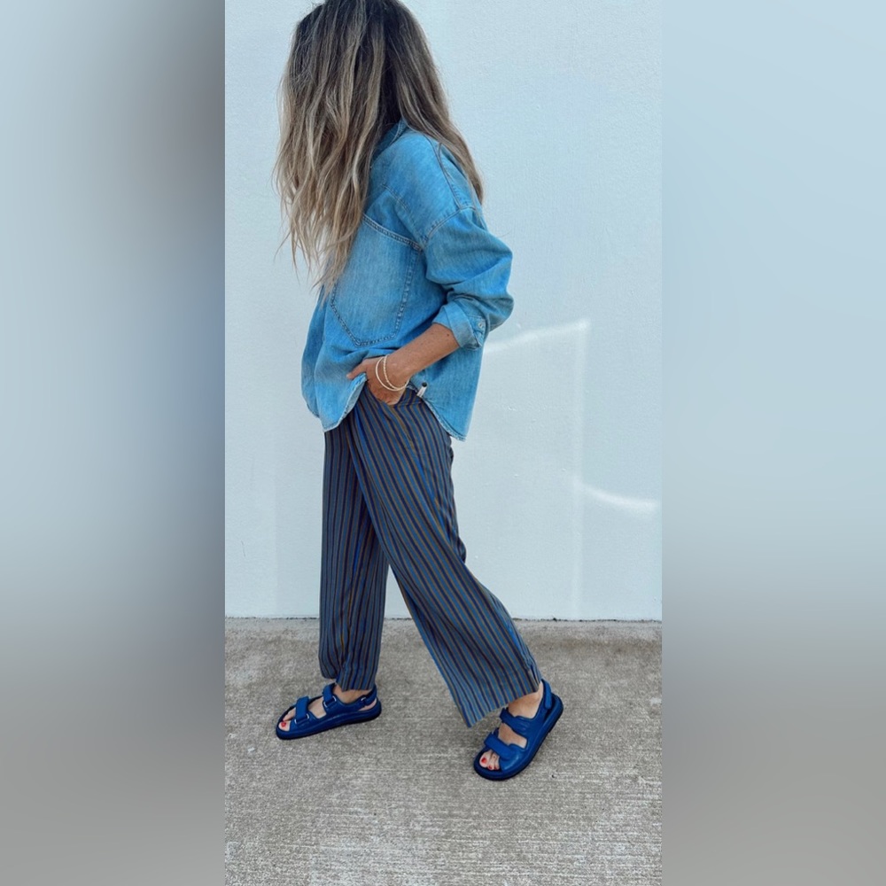 Olivaceous Blue Striped Wide Leg Pants